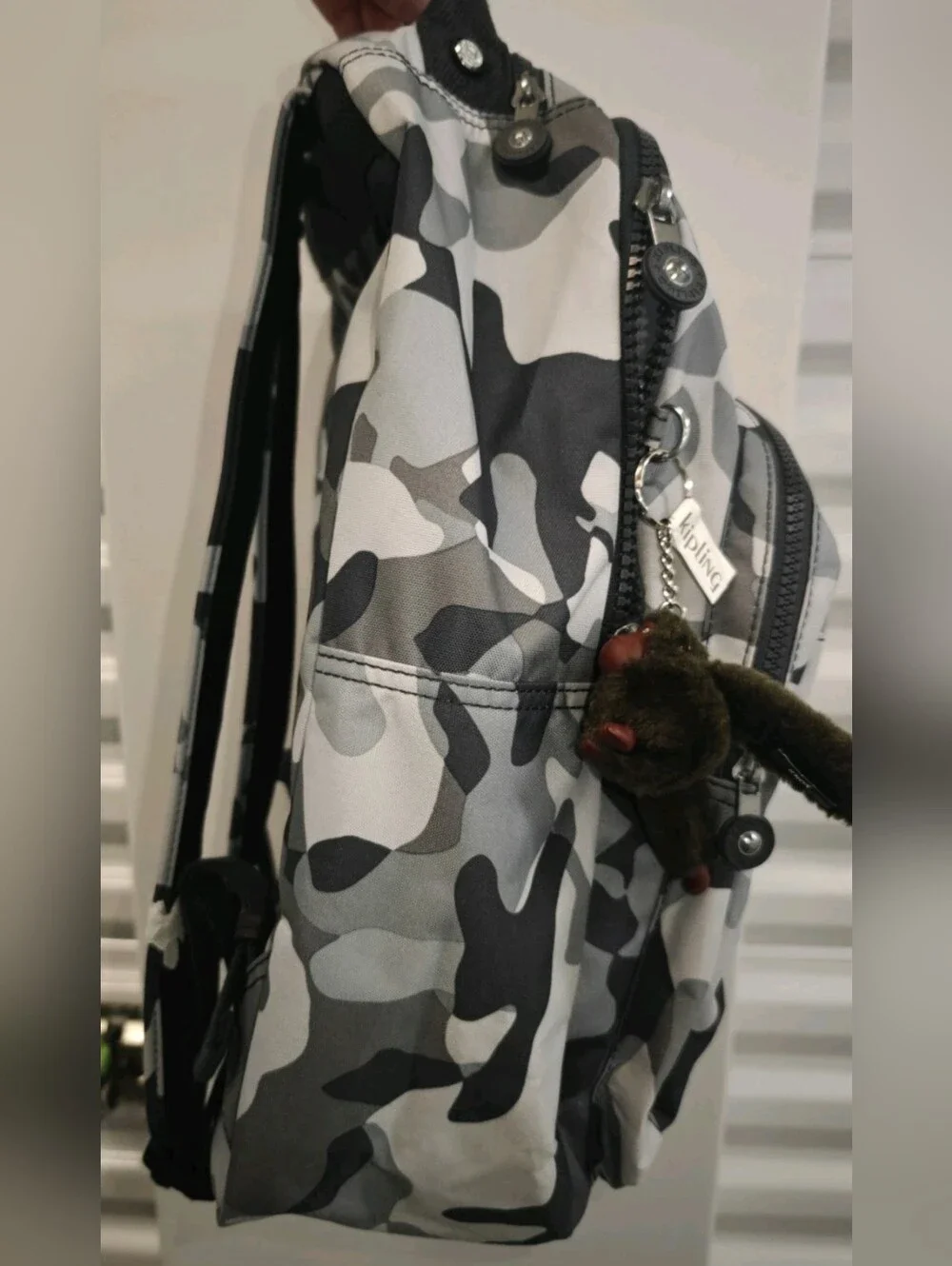 Kipling Seoul Large 17